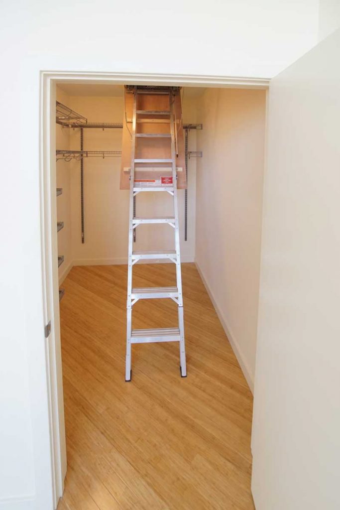 Pull down attic stairs